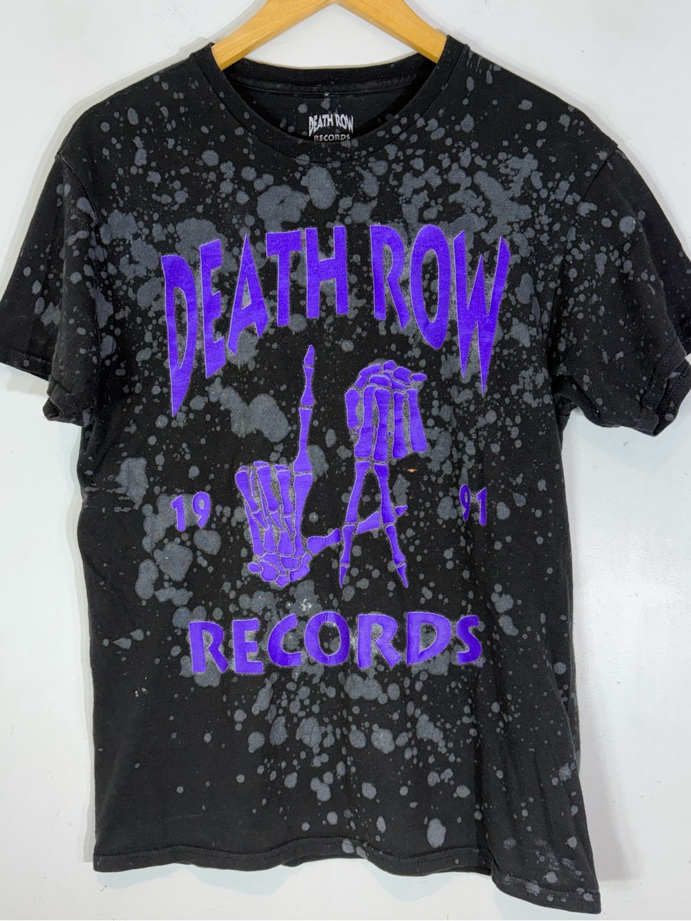 Death Row Records Vintage Wash Graphic Tee Purple Logo Bleach Splatter Small